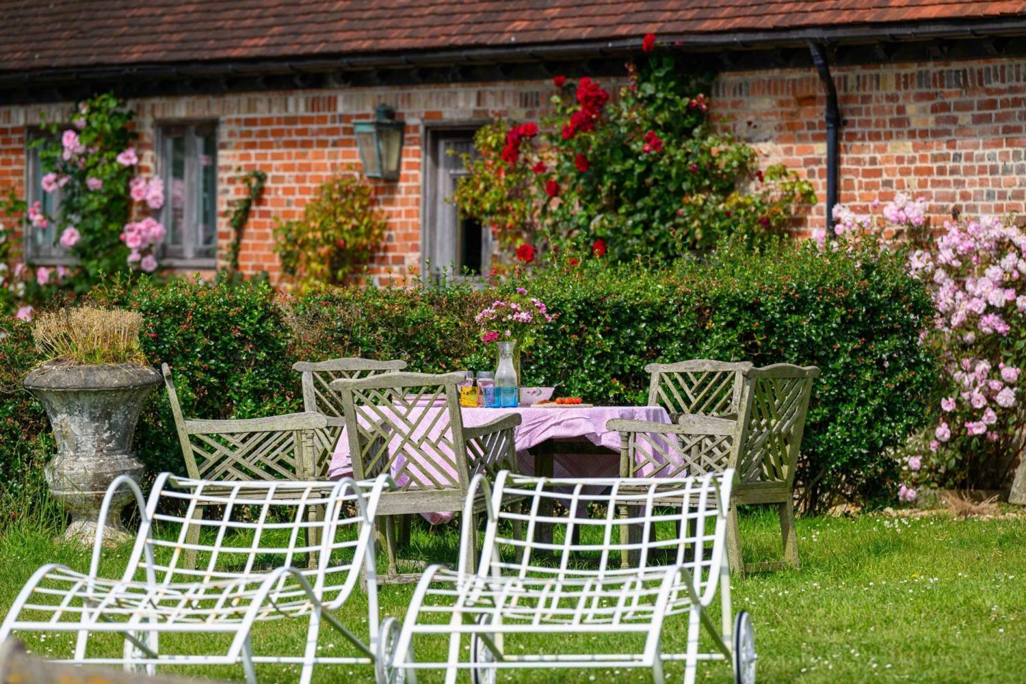 Villa Gins Barn Southampton Exterior foto